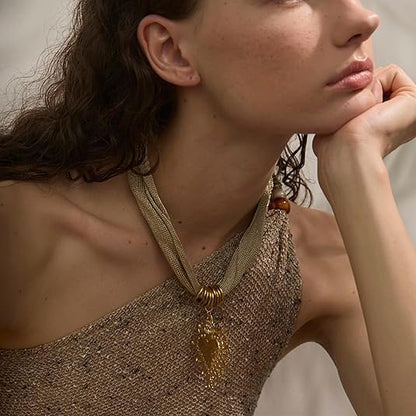 Gold Pendant Necklace